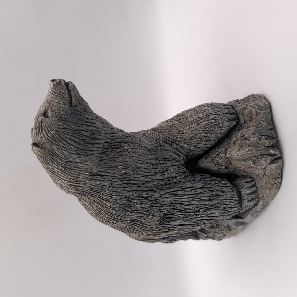 1985 Mount St. Helens Volcanic Ash Sculpture Black Bear - Hand Crafted & Signed - Picture 3 of 12